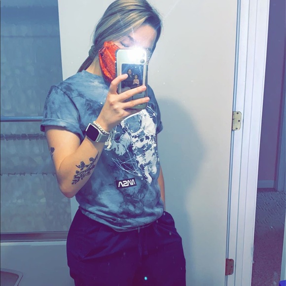 Meet your Posher, Paige - Picture 1 of 1